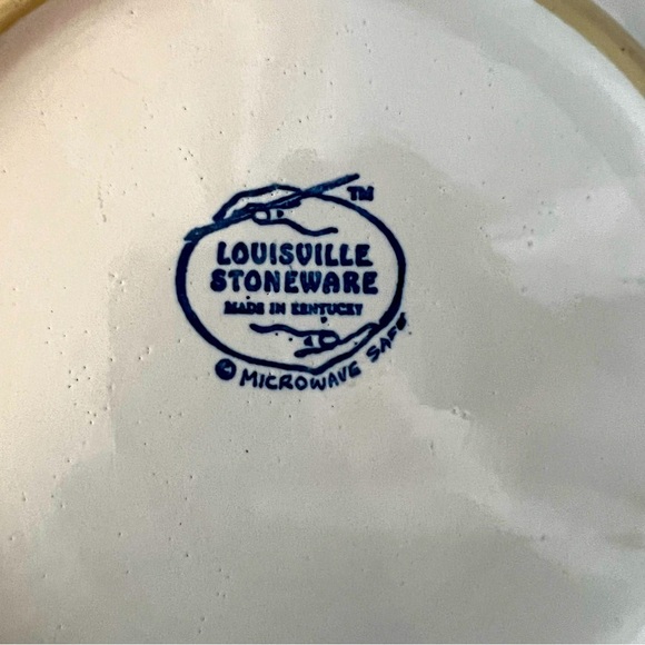 VINTAGE LOUISVILLE STONEWARE ART POTTERY NOAH'S ARK PLATE 11”  ROUND  Made in KY - Picture 2 of 3